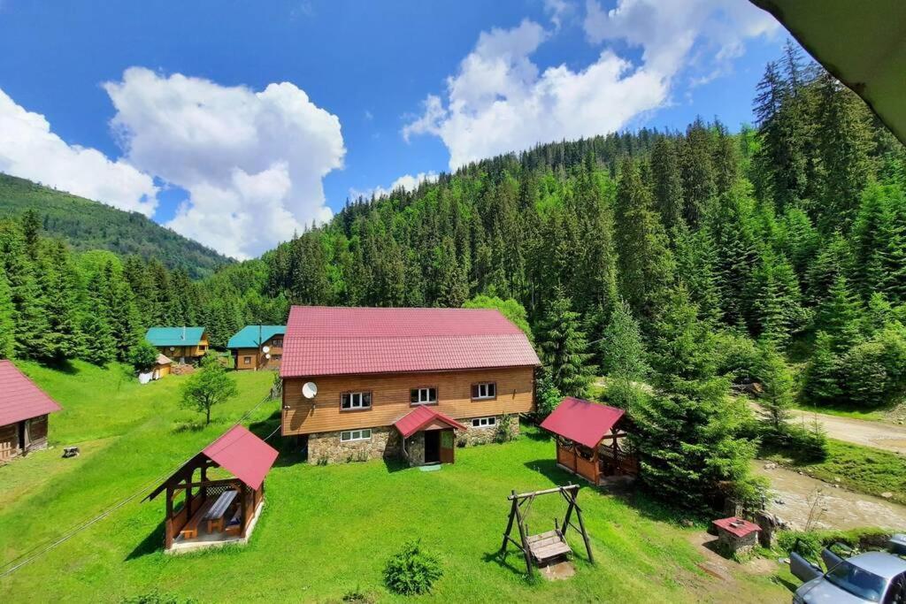 Synevyrsʼka Polyana Студіо Номер 5 Садиба У Ані מראה חיצוני תמונה